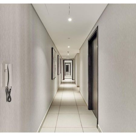 Bnbme - Boulevard Heights Apartment Dubai Luaran gambar