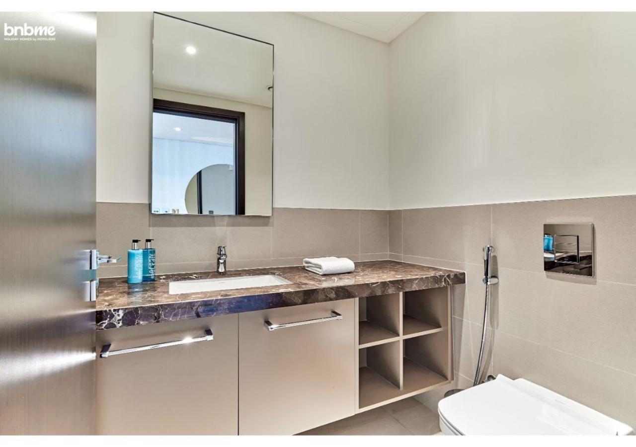 Bnbme - Boulevard Heights Apartment Dubai Luaran gambar