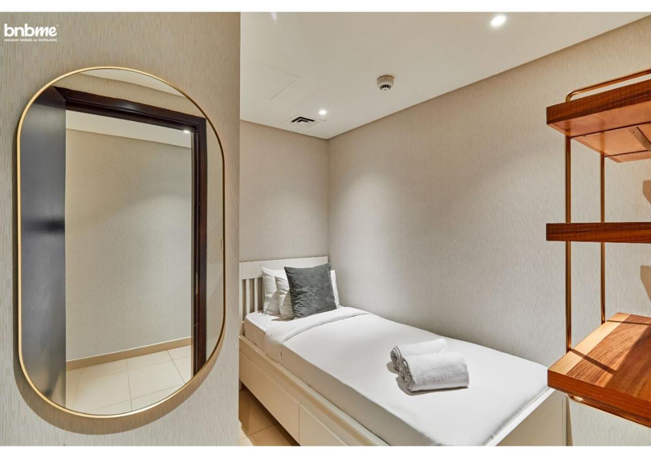 Bnbme - Boulevard Heights Apartment Dubai Luaran gambar