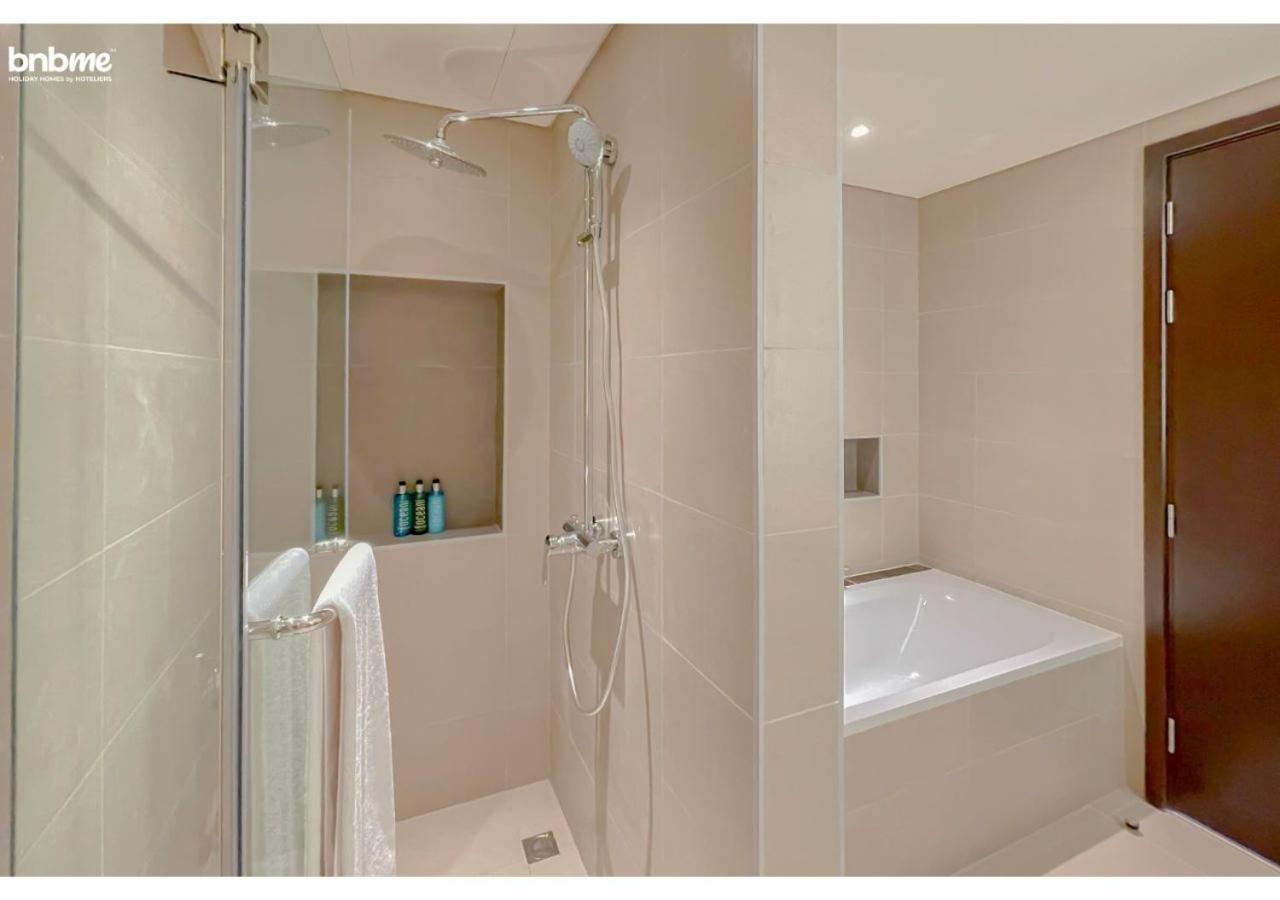 Bnbme - Boulevard Heights Apartment Dubai Luaran gambar
