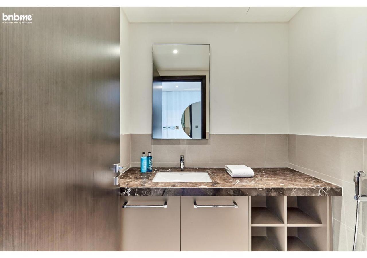 Bnbme - Boulevard Heights Apartment Dubai Luaran gambar